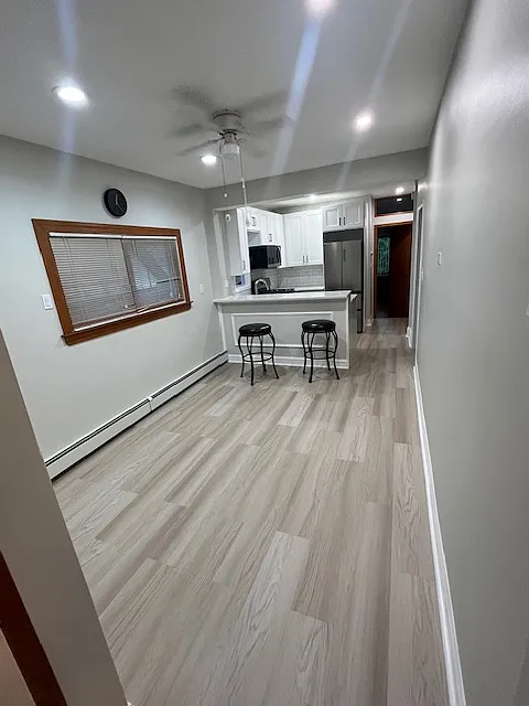3 bed, 1200 sqft, $3,600 — Photo 2