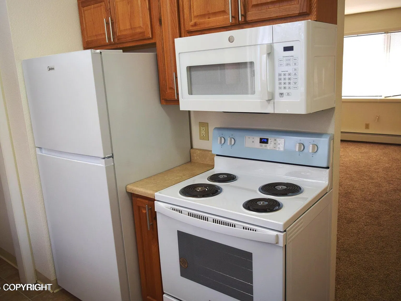 2 bed, 1.5 bath, 850 sqft, $1,700 — Photo 3