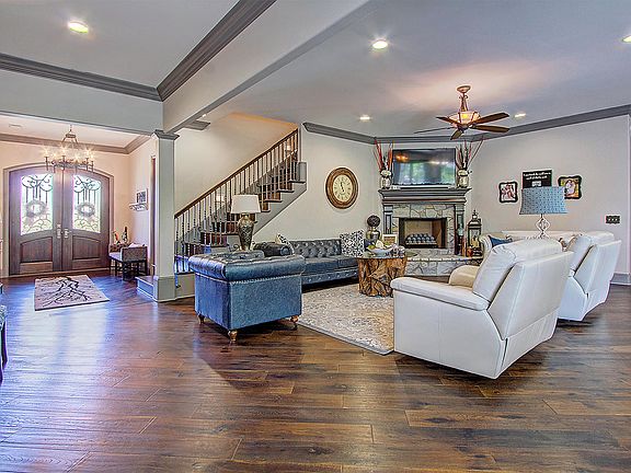 Wide plank hardwoods