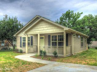 930 Pocahontas Ave NE, Roanoke, VA 24012