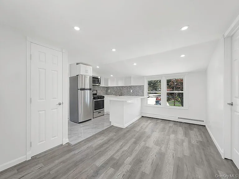 8 Winthrop St #2 — Photo 7