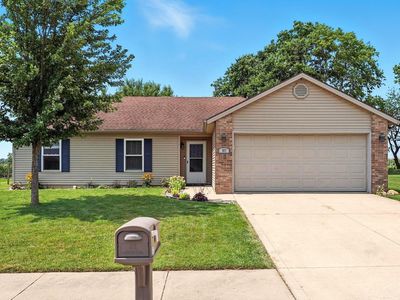 517 Freds Ct, Kendallville, IN, 46755