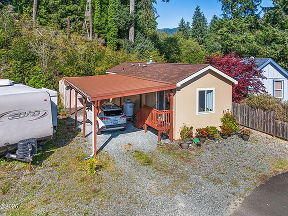 3rd image of 34655 Highway 101 N