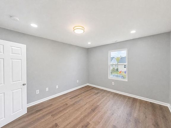 3rd image of 4203 Shell St