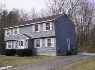 3 Rankin St, Springvale, ME 04083