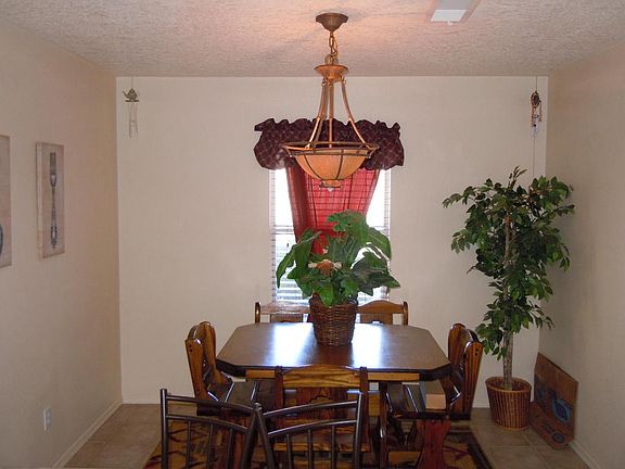 5th image of 10308 Flagstaff Dr NW