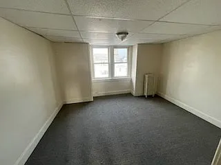 1338 W Liberty St — Photo 9