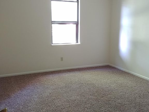 5th image of 1607 Dayton Ave APT 2