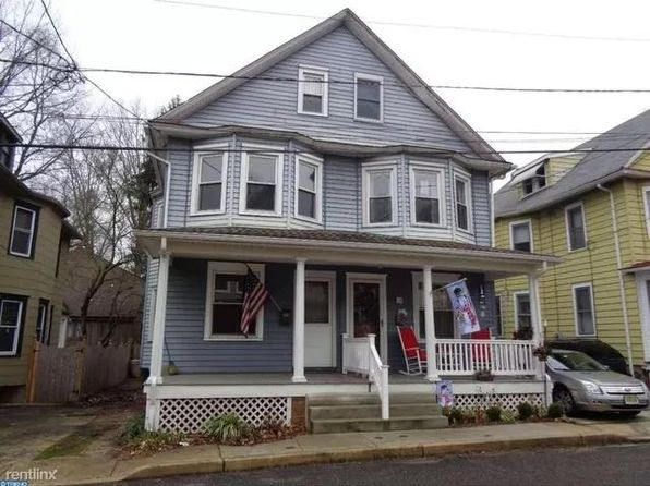 20 Lee Ave