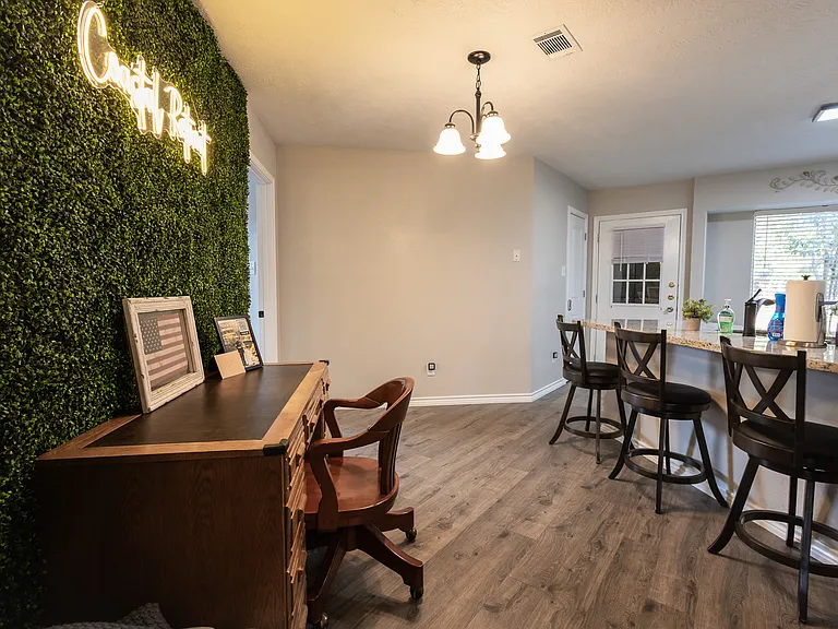 3412 Coastal Dr — Photo 5