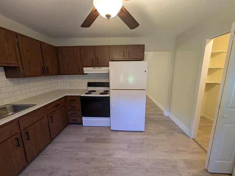 1 Skokorat St #2B — Photo 9