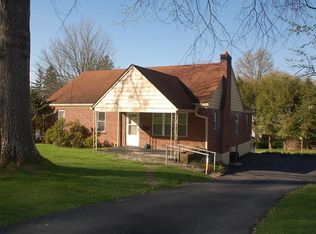 2809 Grandview St, Bluefield, WV 24701