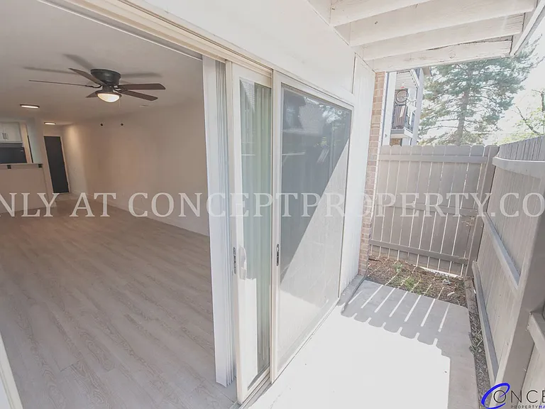 Avenue View Apartments — Photo 77