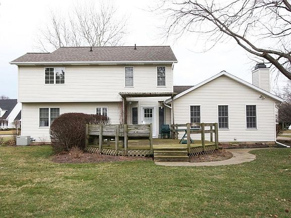 2nd image of 313 Wexford Dr