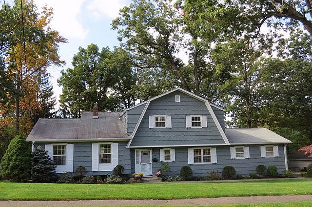 1st image of 6 McRae Ct