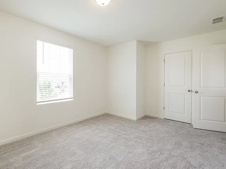 367 Greenwalk Pl — Photo 15
