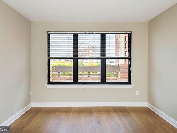 5th image of 125-27 N 4th St #404
