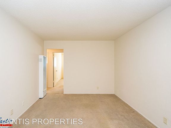 4th image of 1353 San Tomas Aquino Pkwy APT 01