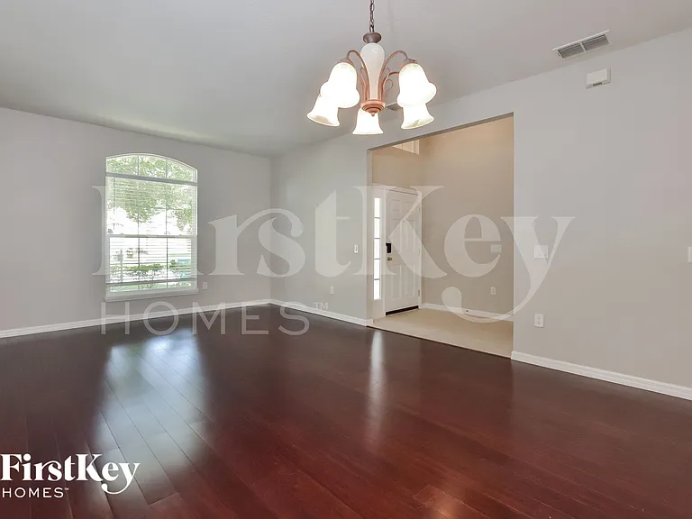 4087 Fitzroy Reef Dr — Photo 2