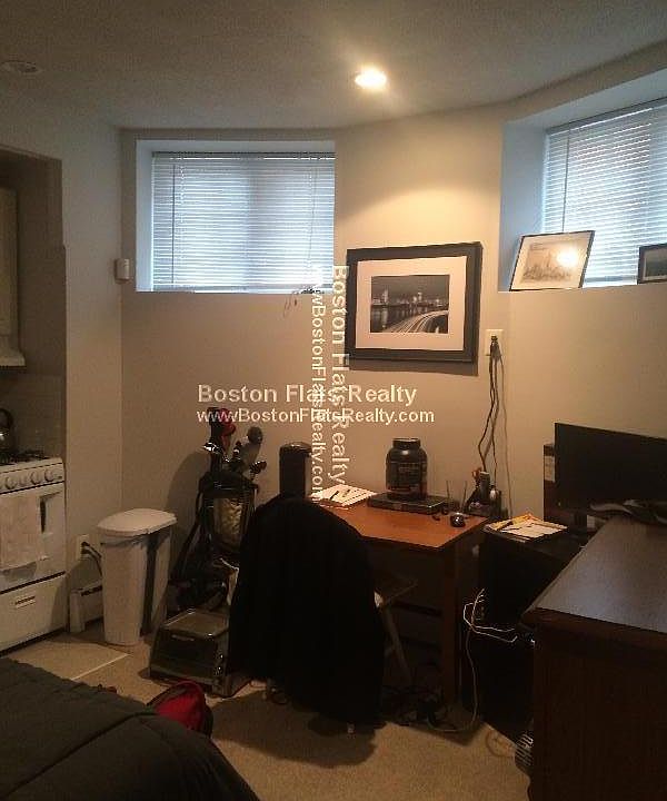 2nd image of 174 Saint Botolph St #32
