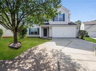 6310 Pensfold Dr, Charlotte, NC 28269