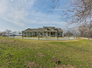 16070 Garlock Ln, Prather, CA 93651