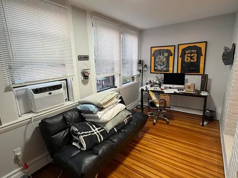 15 South St #6 — Photo 8