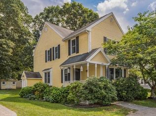 1702 Sandy Ln, Wilmington, MA 01887