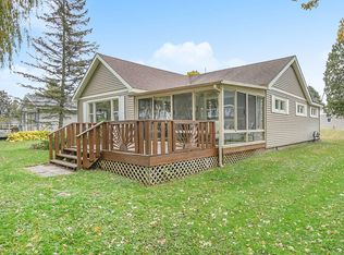 2393 Van Dyke St, Conklin, MI 49403