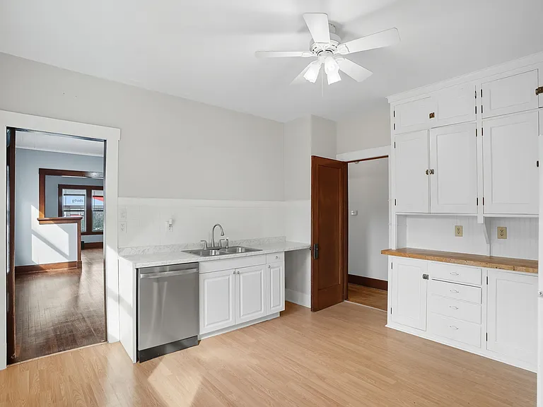 1719 Marquette St — Photo 24