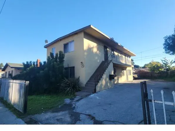 1112 E Century Blvd, Los Angeles, CA 90002