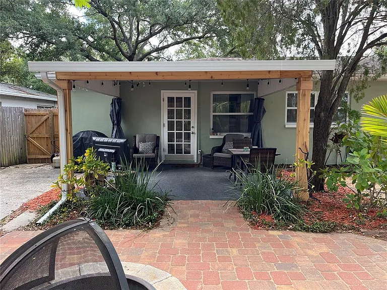 N Lotus Dr — Photo 19