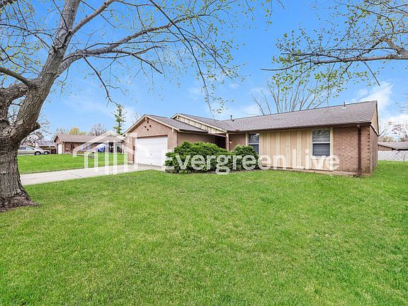 2nd image of 4724 Stonehedge St