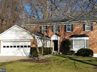 9358 Tovito Dr, Fairfax, VA 22031