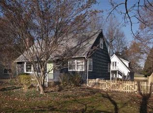 27 Platt Ave, Rhinebeck, NY 12572