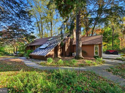 1895 Aquetong Rd, New Hope, PA, 18938