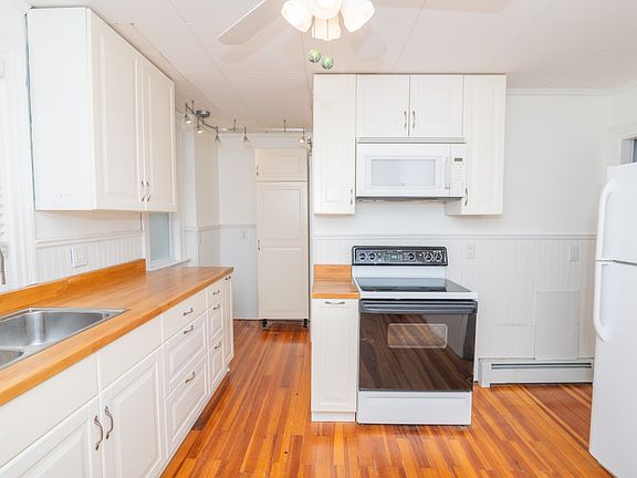 4th image of 18 Long St #2