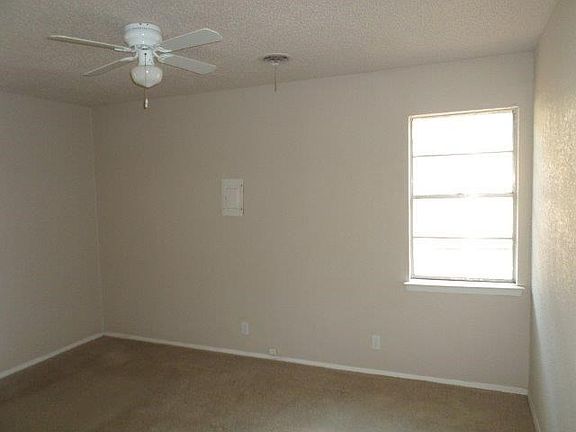 5th image of 4513 Sabelle Ln
