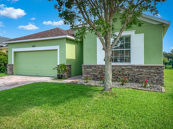 2nd image of 5884 Trieda Dr