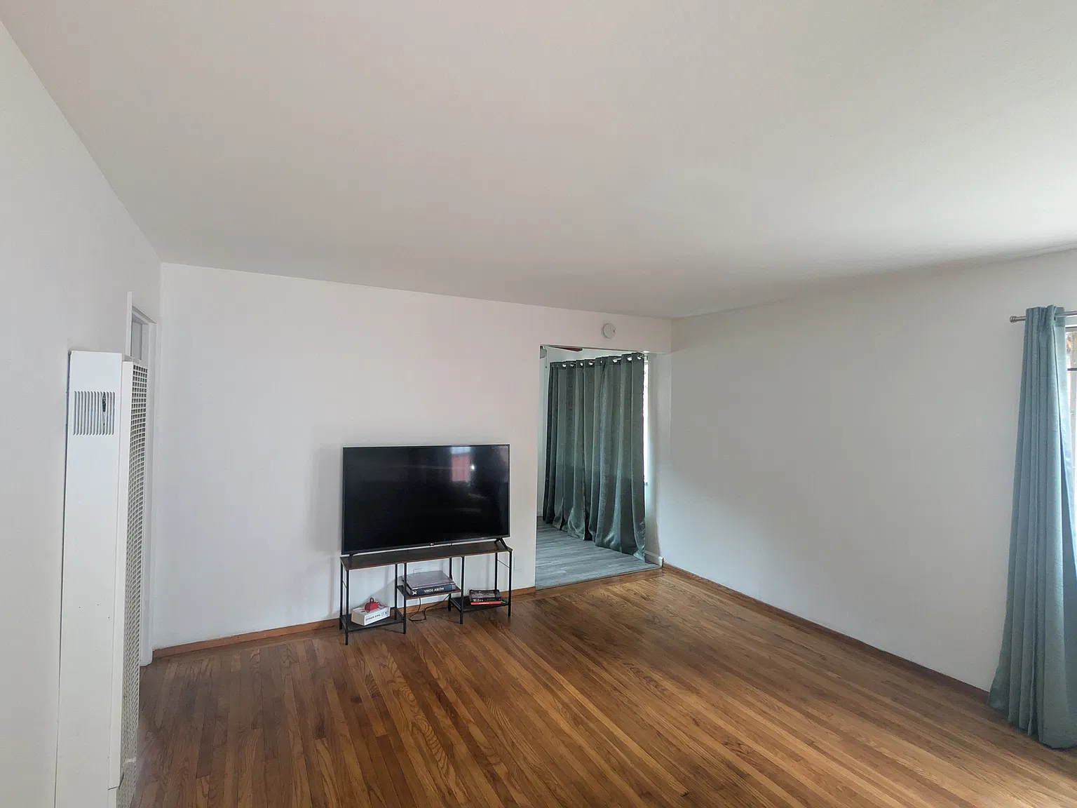 2 bed, $2,495 — Photo 4