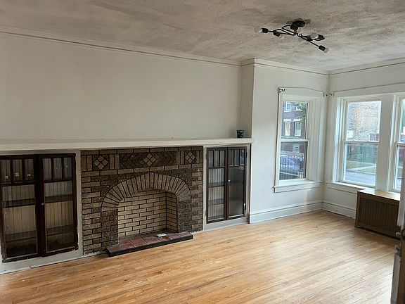 4th image of 6637 S Rhodes Ave