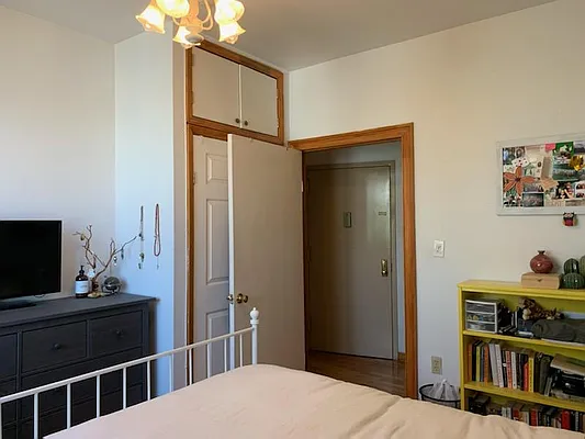 Rented by Apple Exclusive Realty Inc | media 44