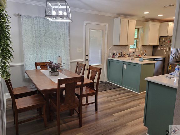 2nd image of 5410 Deer Creek Dr
