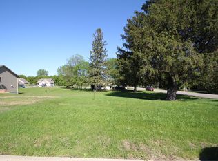 714 2nd Ave SW, Saint Joseph, MN 56374