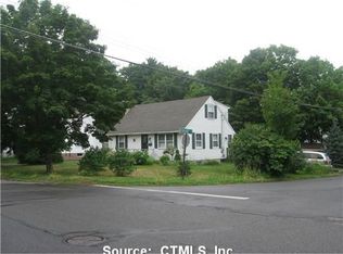 215 Hunting Hill Ave, Middletown, CT 06457