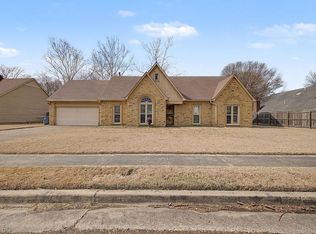 2007 Brownsford Ln, Cordova, TN 38016