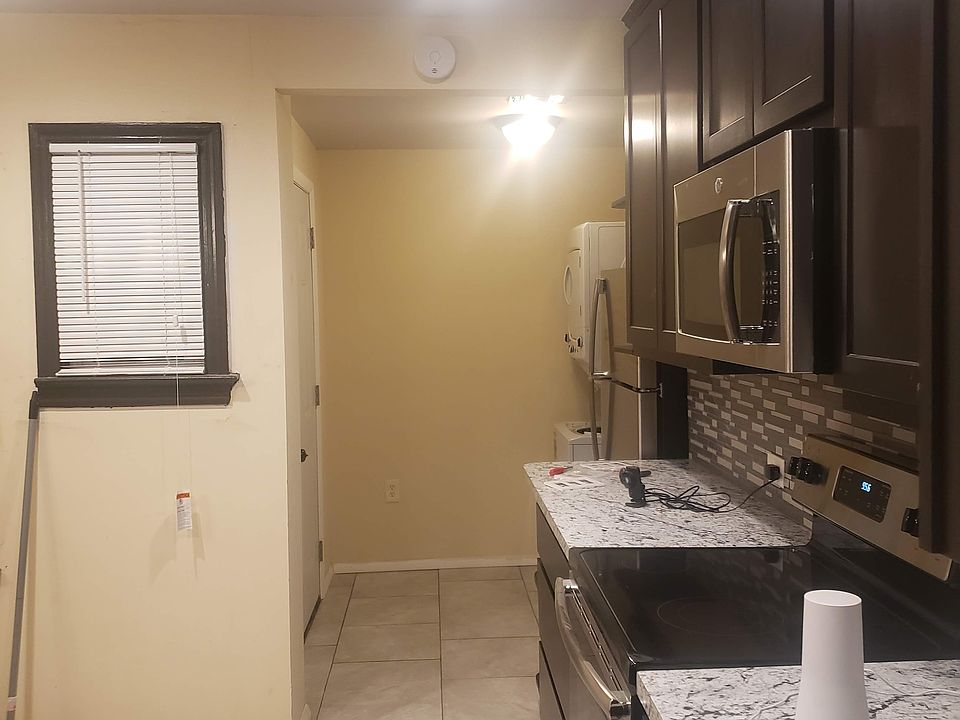 1st image of 2109 NE 20th St