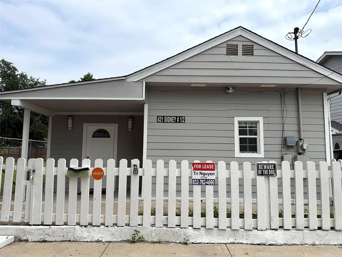 Building Photo - 421 Sidney St #1/2