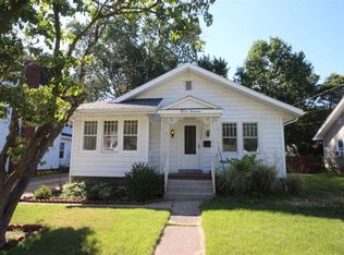 1517 E Beardsley Ave, Elkhart, IN 46514