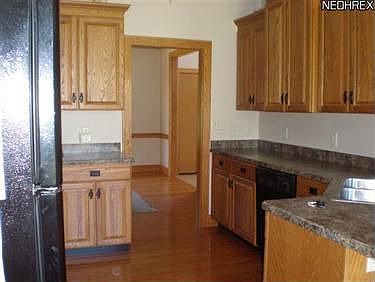 4th image of 2038 Bishop Woods Ct